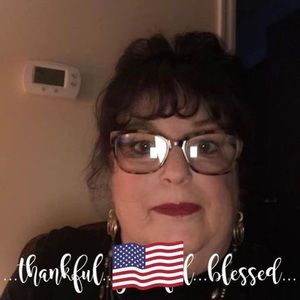 Meet your Posher, Brenda